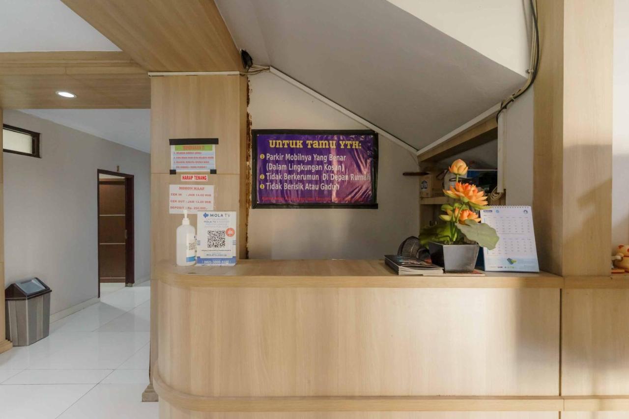 Koolkost Syariah At Taman Simprug Cikarang Hotel Bekasi Kültér fotó