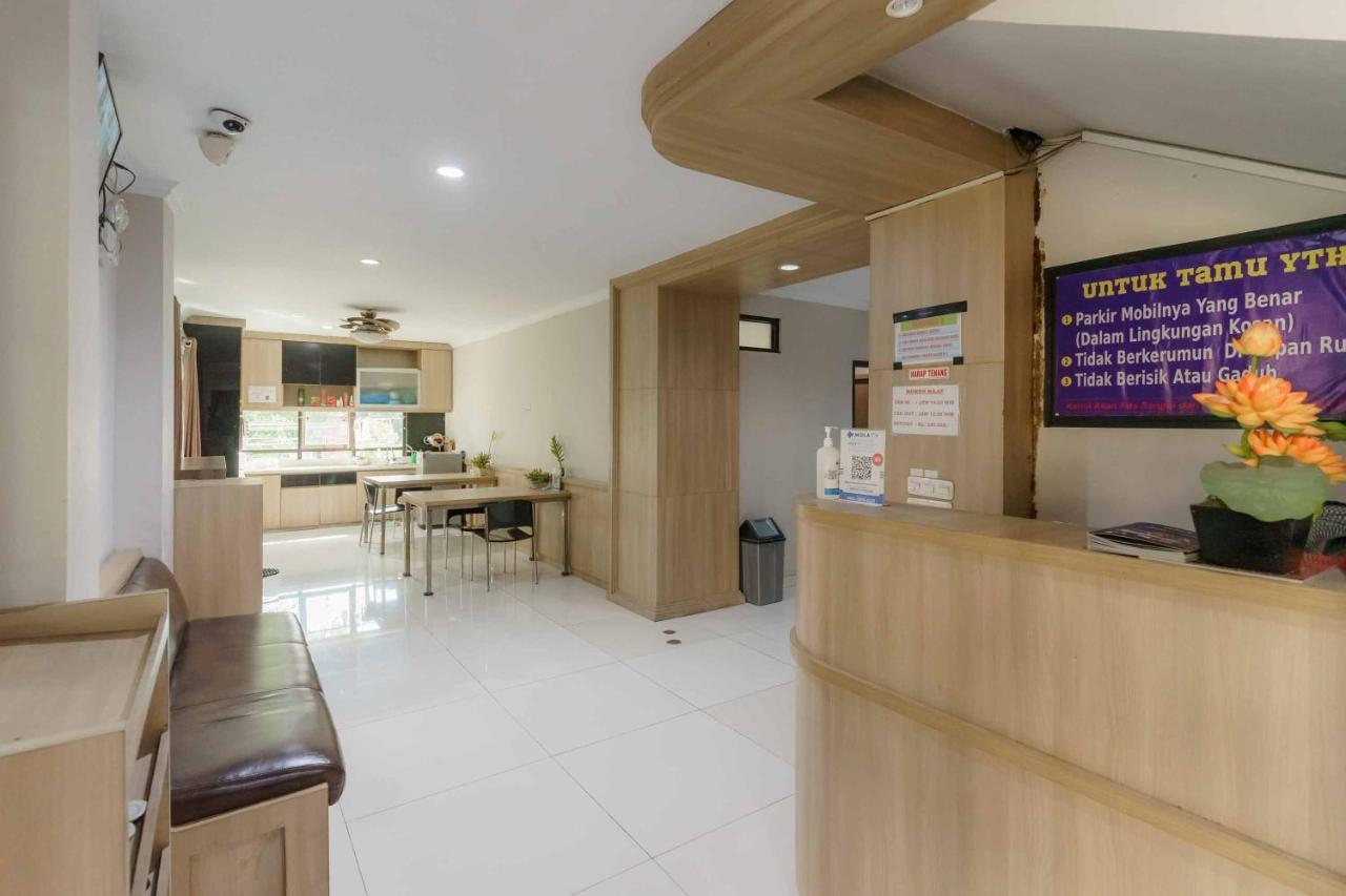 Koolkost Syariah At Taman Simprug Cikarang Hotel Bekasi Kültér fotó